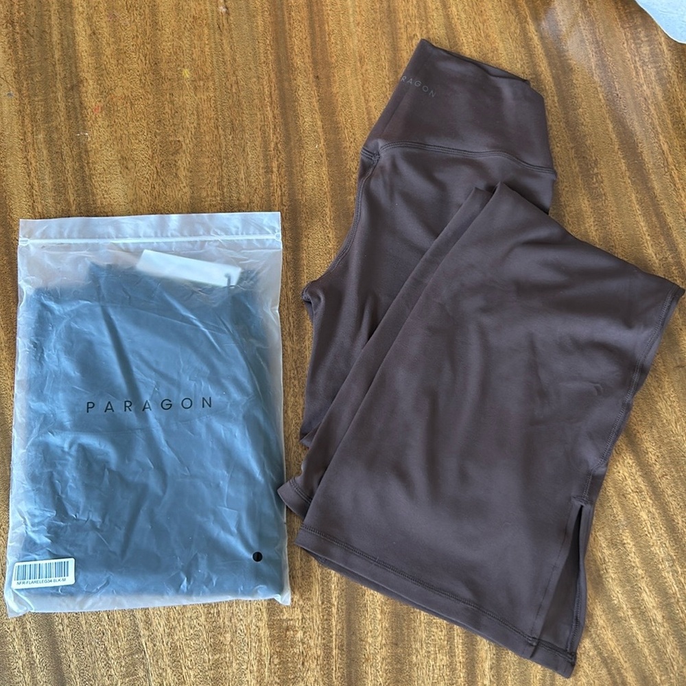 Paragon flare scluptseam leggings